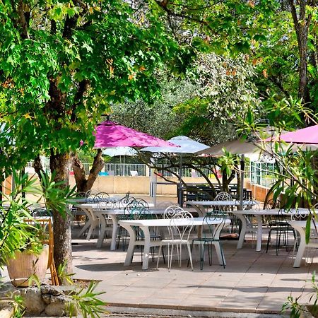 Village Vacances Les Bories Niozelles Exterior foto