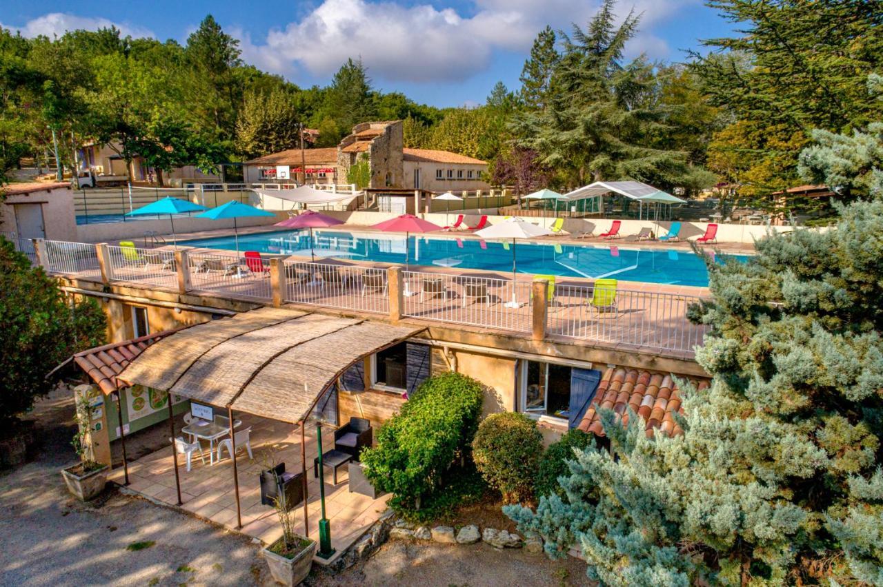 Village Vacances Les Bories Niozelles Exterior foto