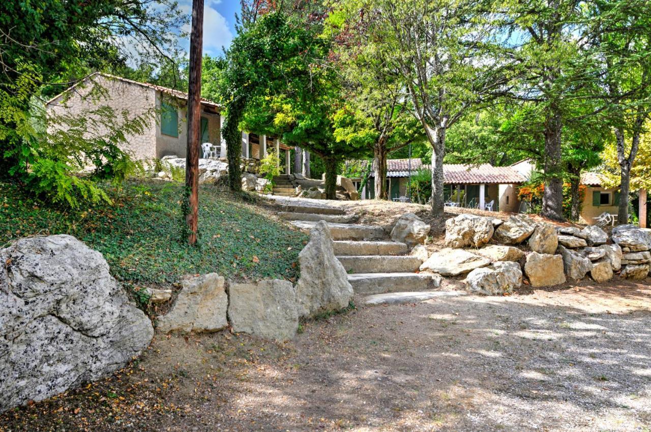 Village Vacances Les Bories Niozelles Exterior foto
